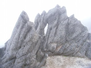 奇岩2