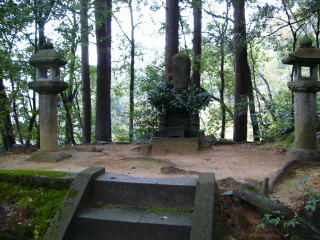 沢庵の墓