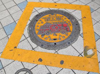 横須賀　消火栓マンホール