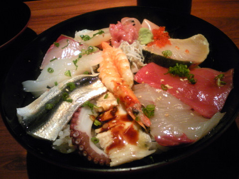 500円海鮮丼