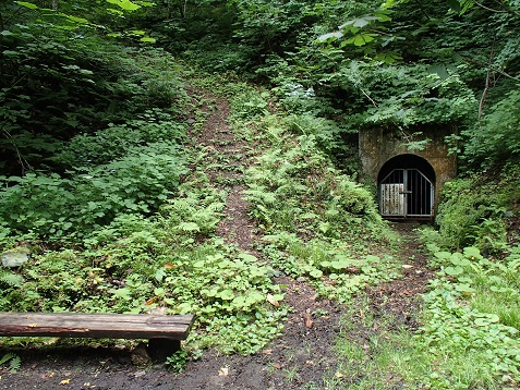 閉鎖されたトンネル